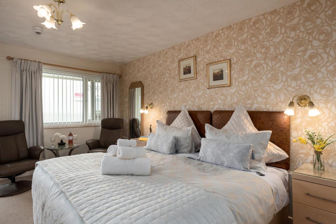 Estuary Lodge Motel B&B Talsarnau エクステリア 写真