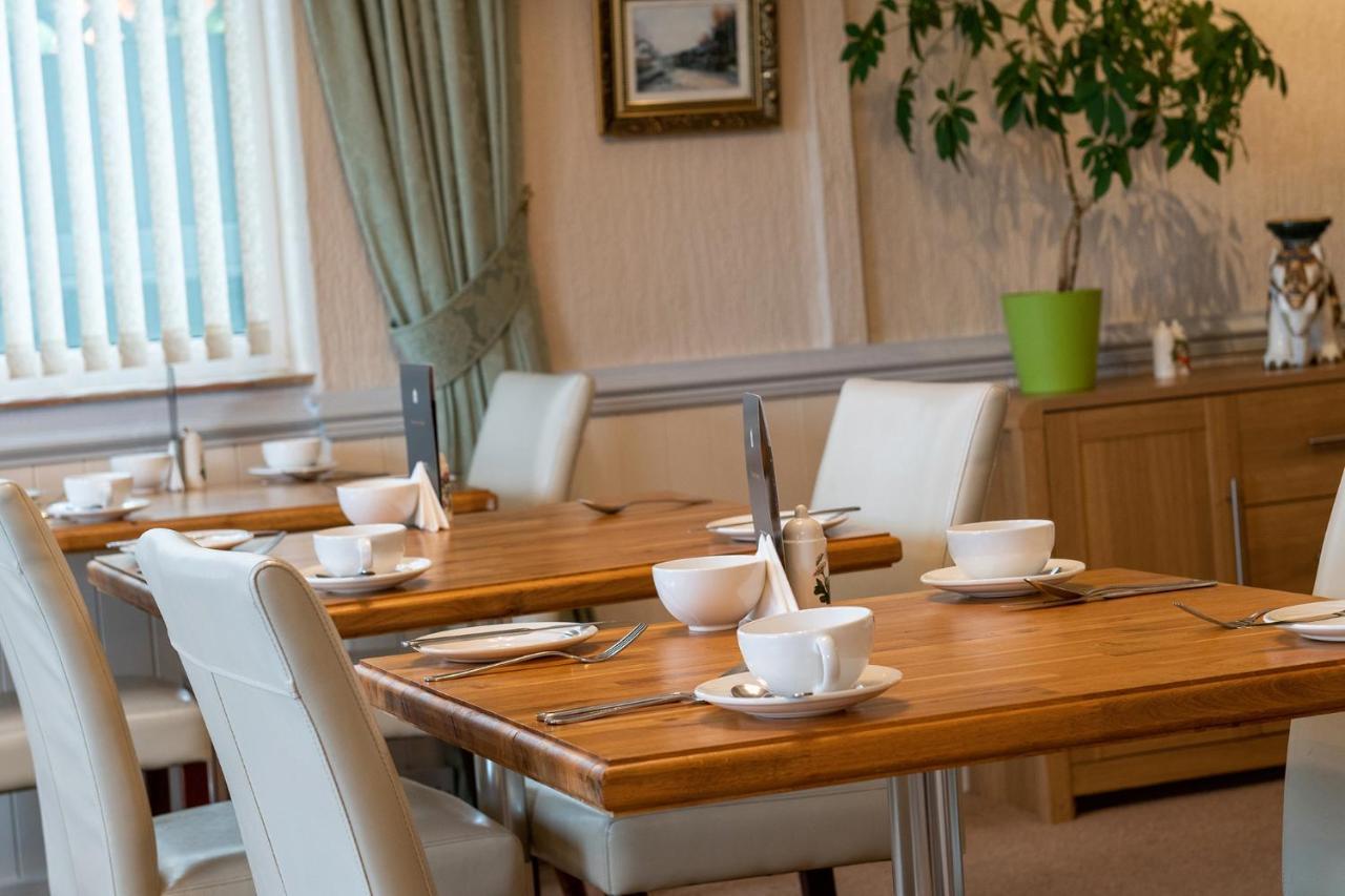 Estuary Lodge Motel B&B Talsarnau エクステリア 写真